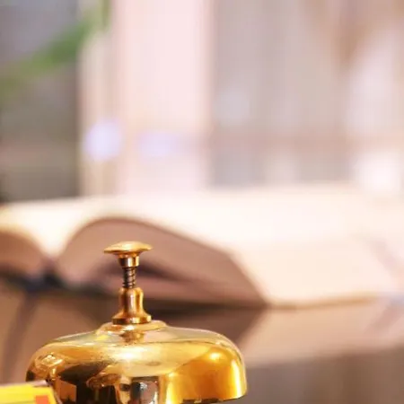 Residence H5 호텔 3*