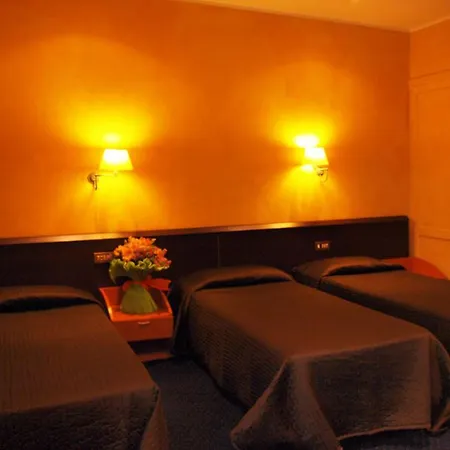 Petit Hotel