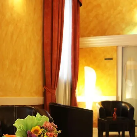 Residence H5 3* פיאצ'נצה