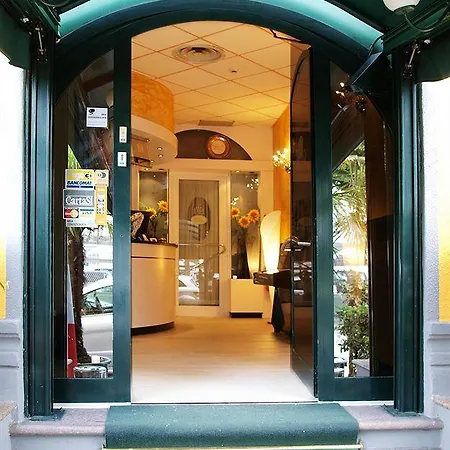 Residence H5 מלון פיאצ'נצה