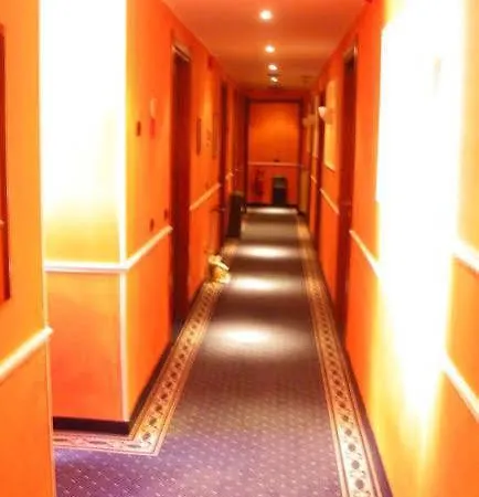 Hotel Petit