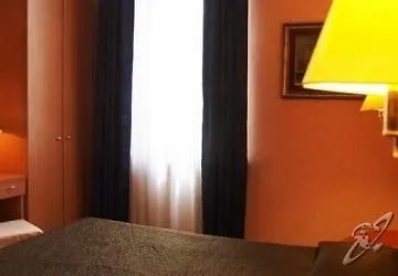 ホテル Residence H5 ピアチェンツァ